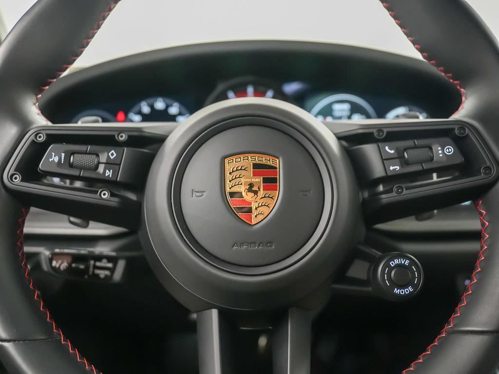 Certified 2022 Porsche 911 Carrera S RWD image 24