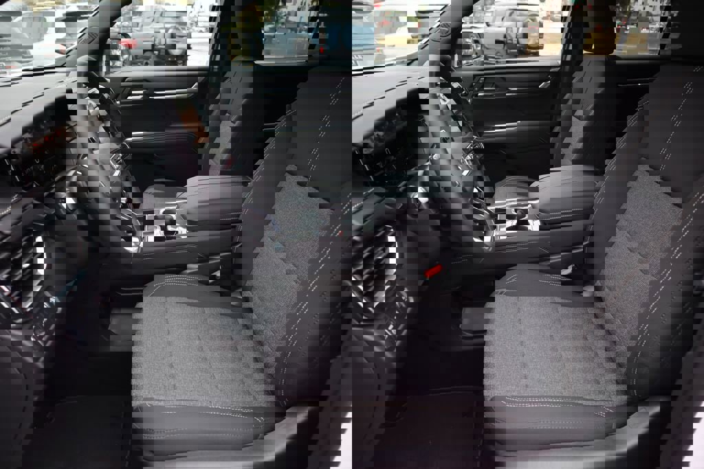 New 2025 GMC Acadia Elevation w/ Elevation Premium Package image 17