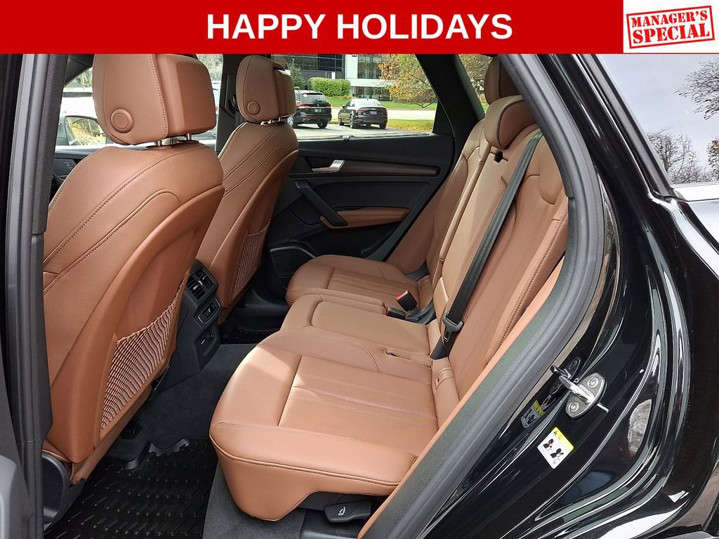 Used 2024 Audi Q5 e Premium Plus w/ Premium Plus Package image 10