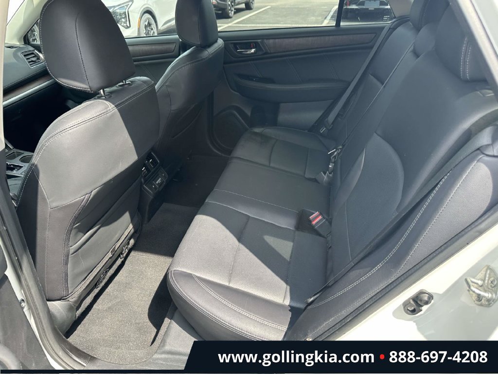 Used 2018 Subaru Outback 2.5i Limited AWD/4WD image 9