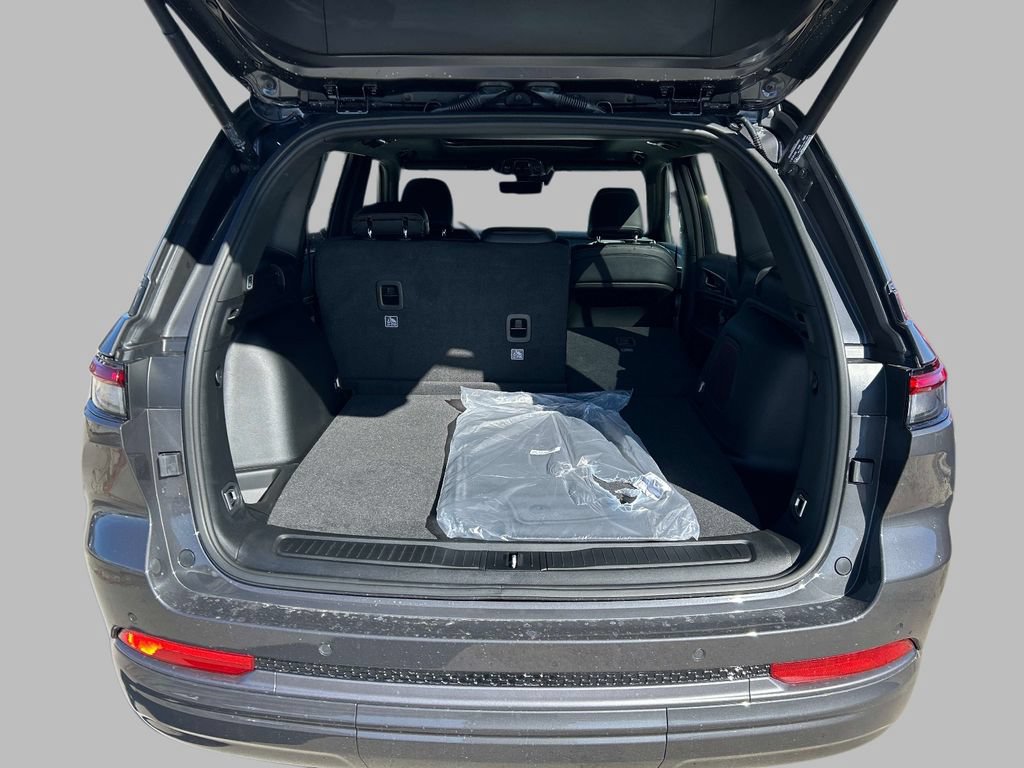 New 2026 Jeep Grand Cherokee Limited AWD/4WD image 5