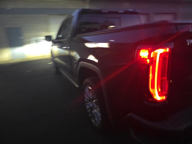 Used 2021 GMC Sierra 1500 Denali w/ Denali Premium Package AWD/4WD image 16