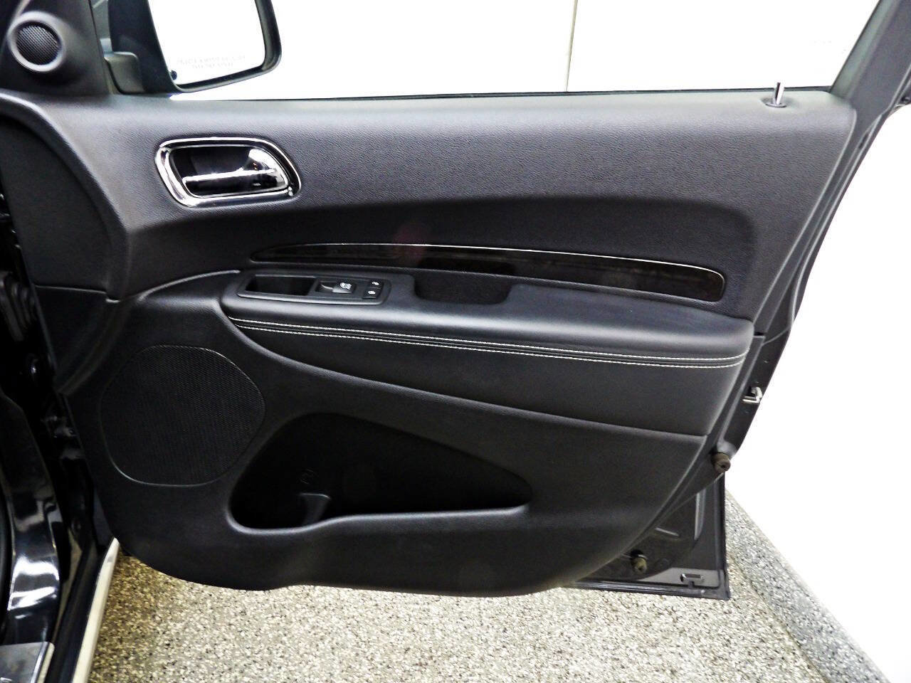 Used 2012 Dodge Durango Citadel w/ Trailer Tow Group IV image 12