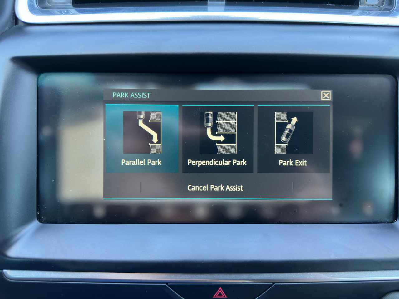 Used 2018 Jaguar E-PACE S image 50