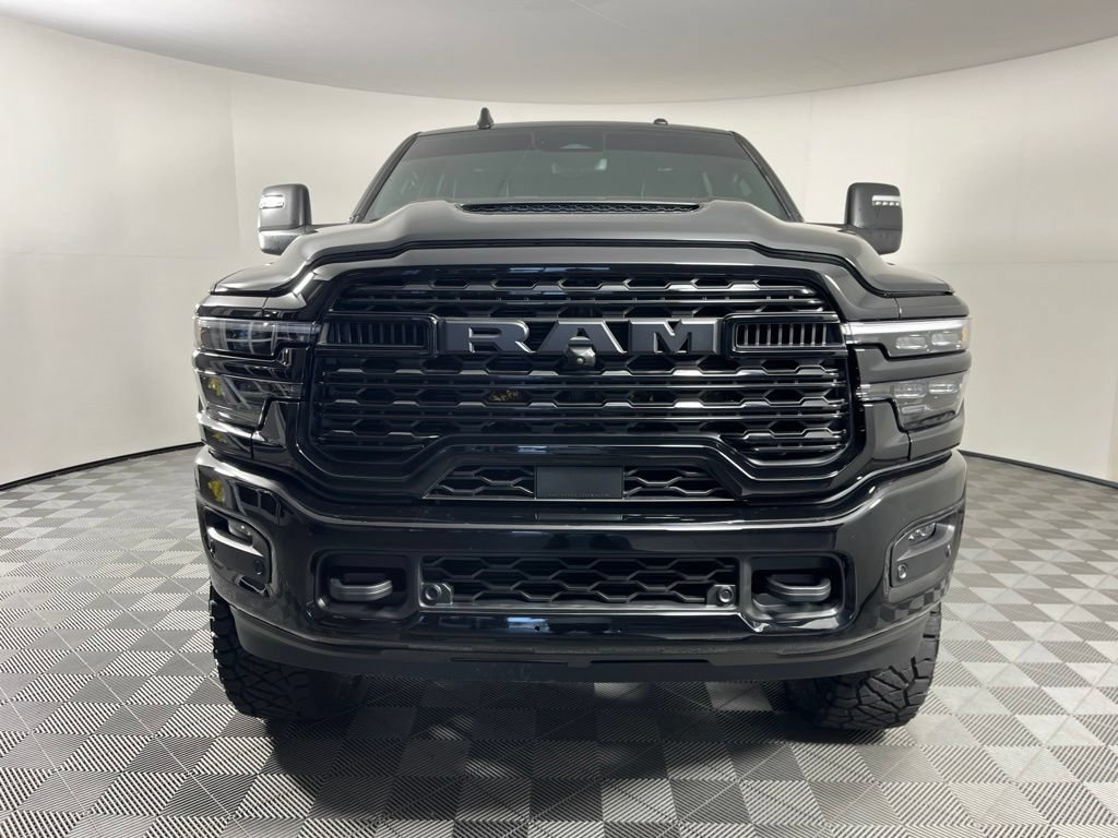 Used 2026 RAM 2500 Limited AWD/4WD image 16