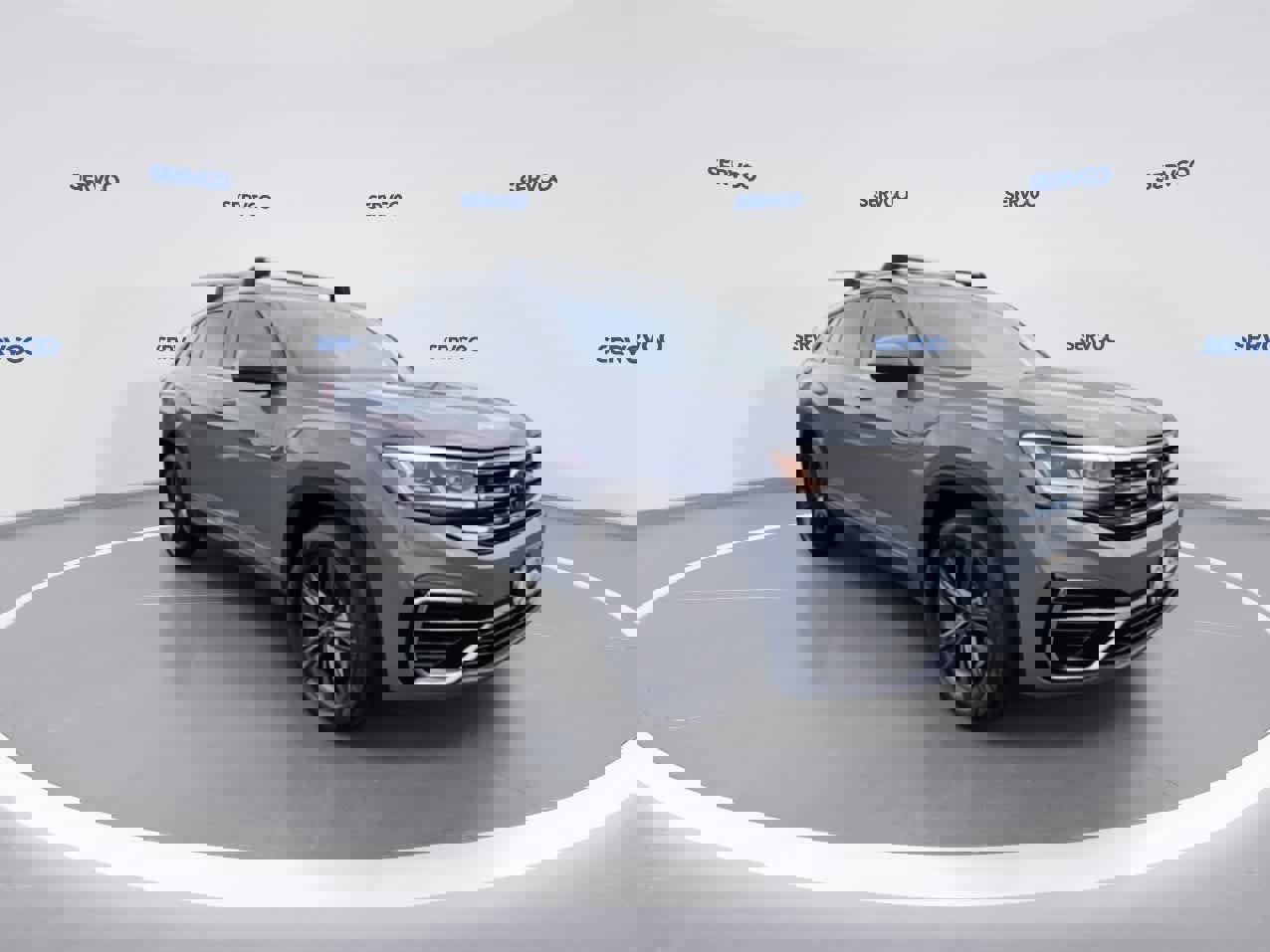 Used 2021 Volkswagen Atlas Cross Sport SE image 2