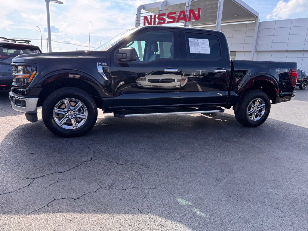 Used 2025 Ford F150 XLT w/ Equipment Group 301A Standard AWD/4WD image 2