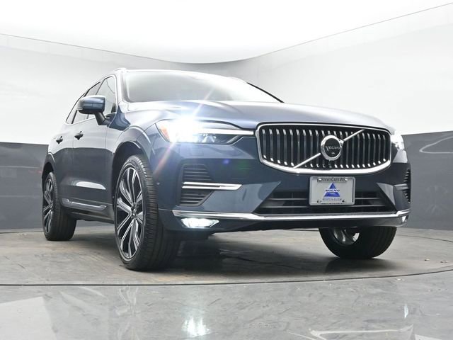 Used 2023 Volvo XC60 B5 Ultimate w/ Climate Package image 40