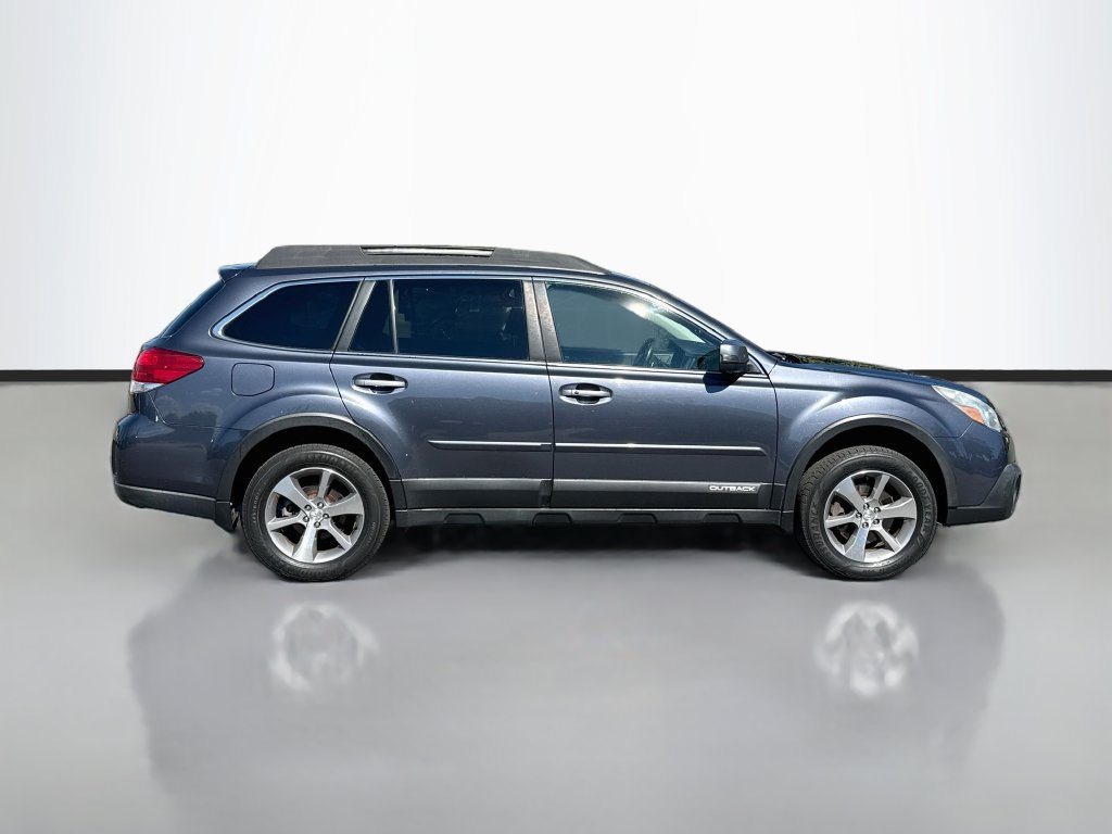 Used 2014 Subaru Outback 3.6R Limited AWD/4WD image 8
