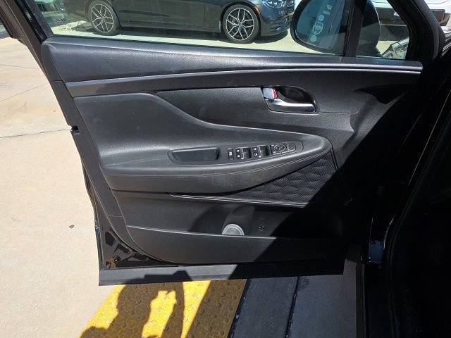 Used 2023 Hyundai Santa Fe SE image 11