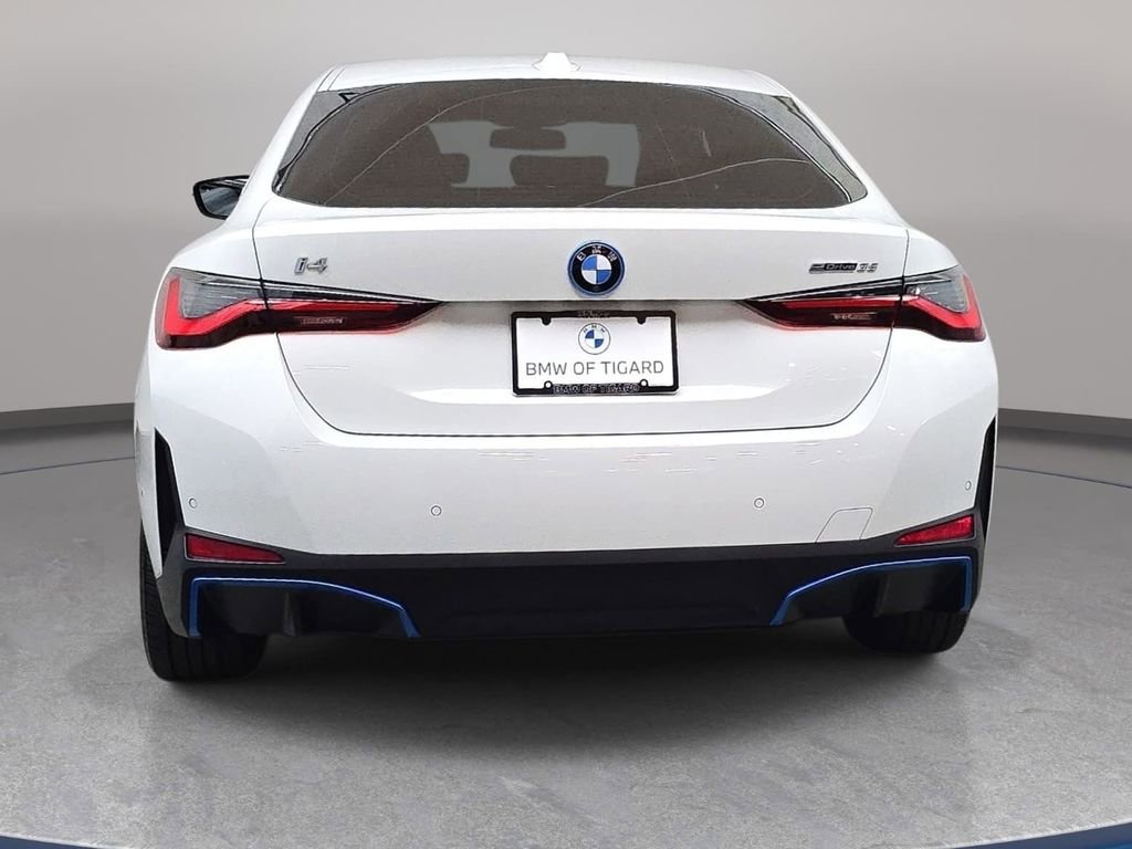 Used 2023 BMW i4 eDrive35 RWD image 7