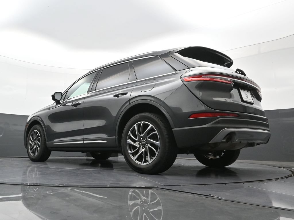 Used 2020 Lincoln Corsair AWD w/ Equipment Group 101A image 24
