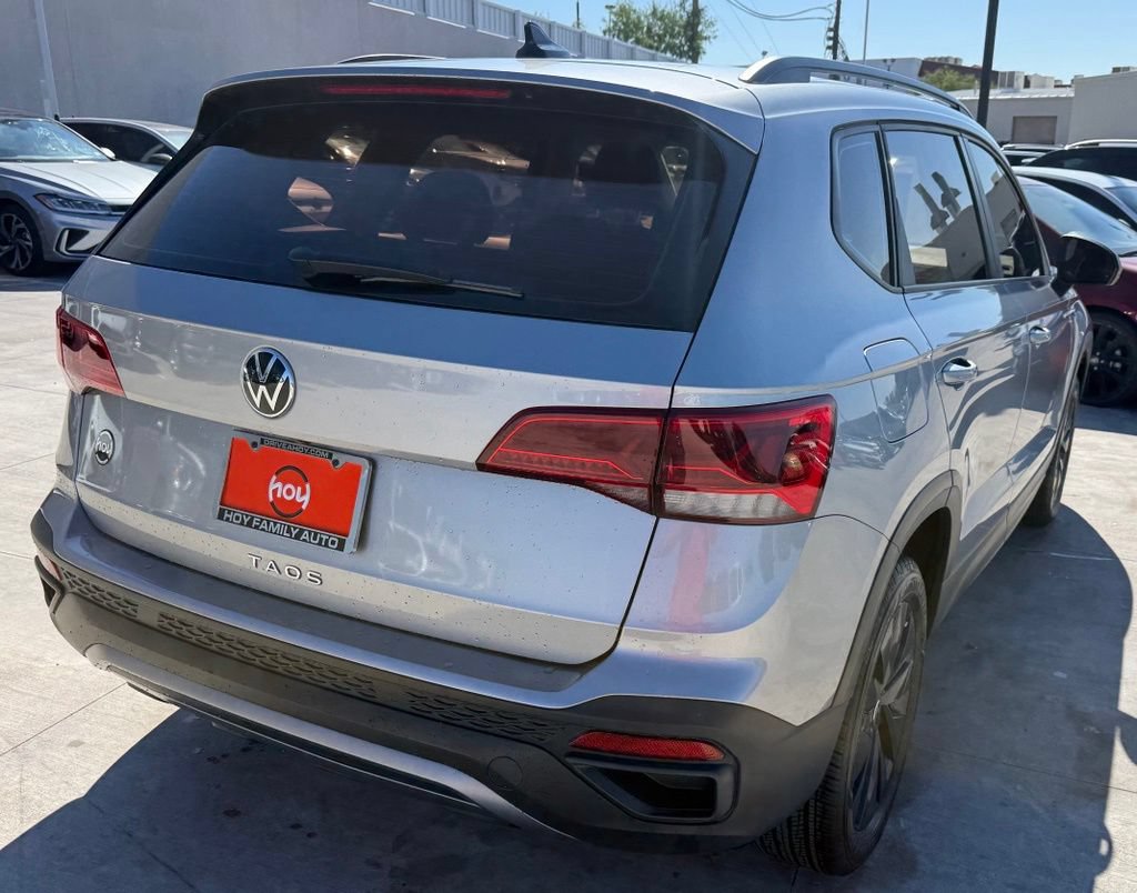 Used 2023 Volkswagen Taos S FWD image 9