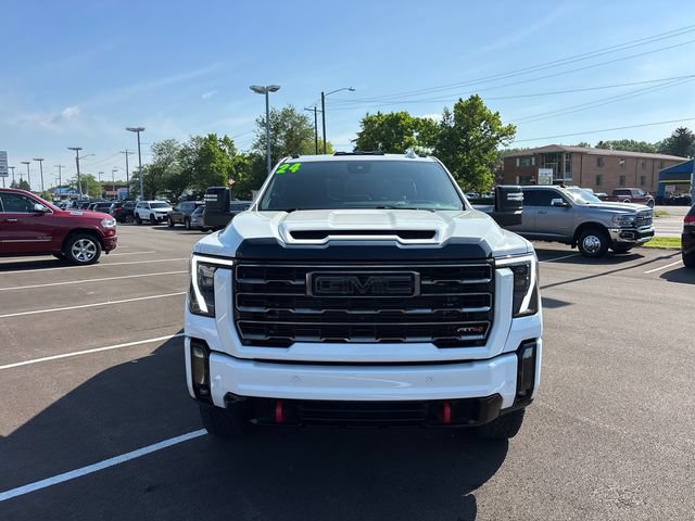 Used 2024 GMC Sierra 2500 AT4 w/ AT4 Premium Plus Package AWD/4WD image 5