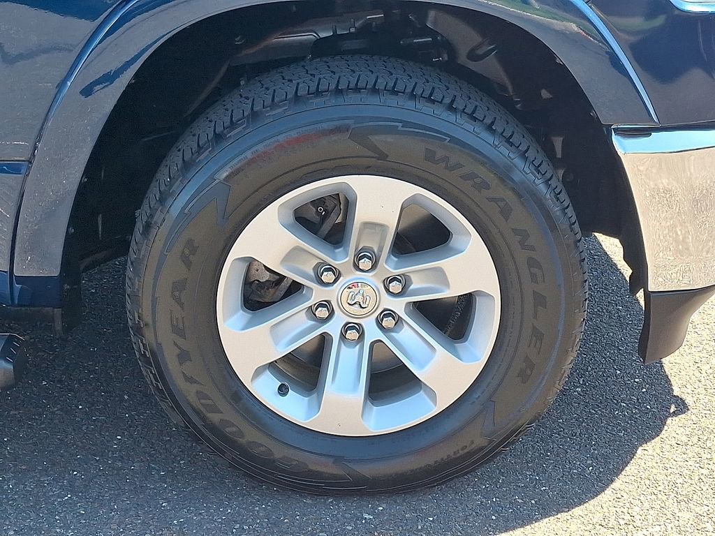 Used 2022 RAM 1500 Laramie image 9