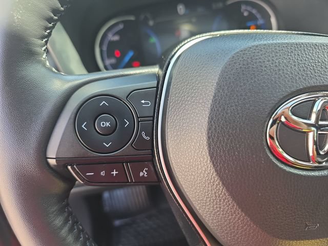 Used 2023 Toyota RAV4 XLE Premium AWD/4WD image 18