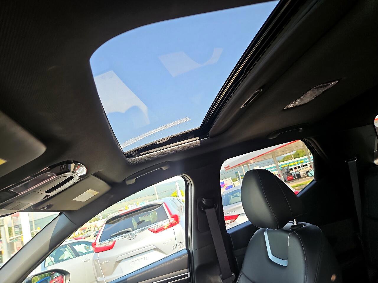 Used 2022 Hyundai Santa Cruz Limited image 14