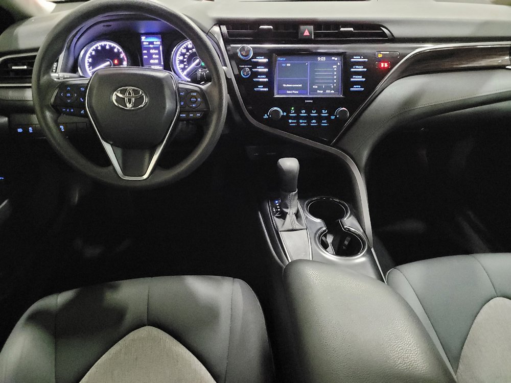 Used 2020 Toyota Camry LE image 22