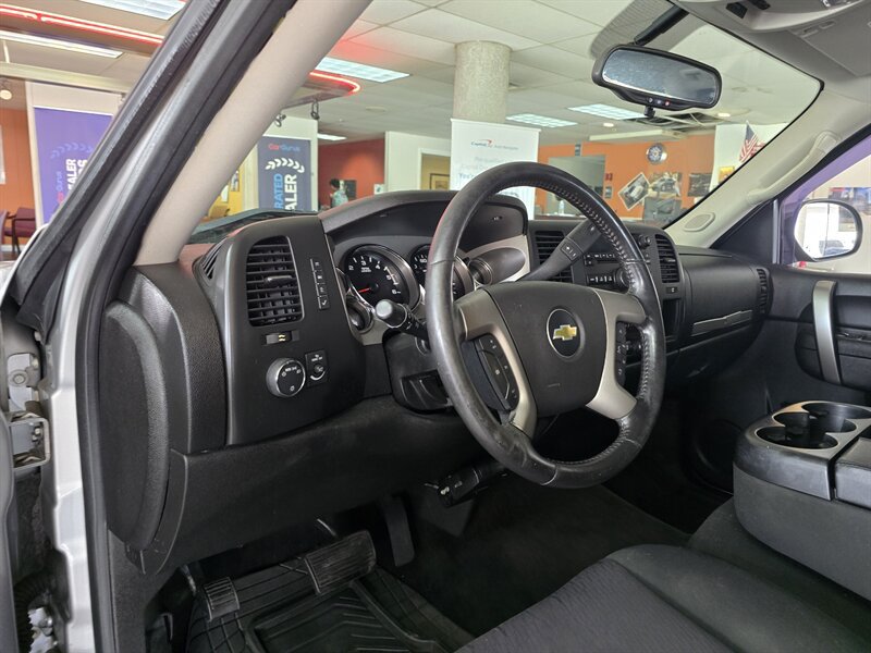 Used 2013 Chevrolet Silverado 1500 LT RWD image 8
