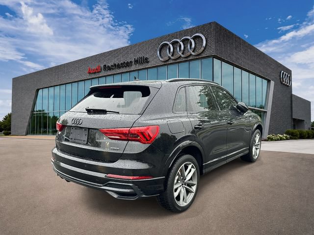 Used 2022 Audi Q3 2.0T Premium Plus w/ Premium Plus Package AWD/4WD image 5