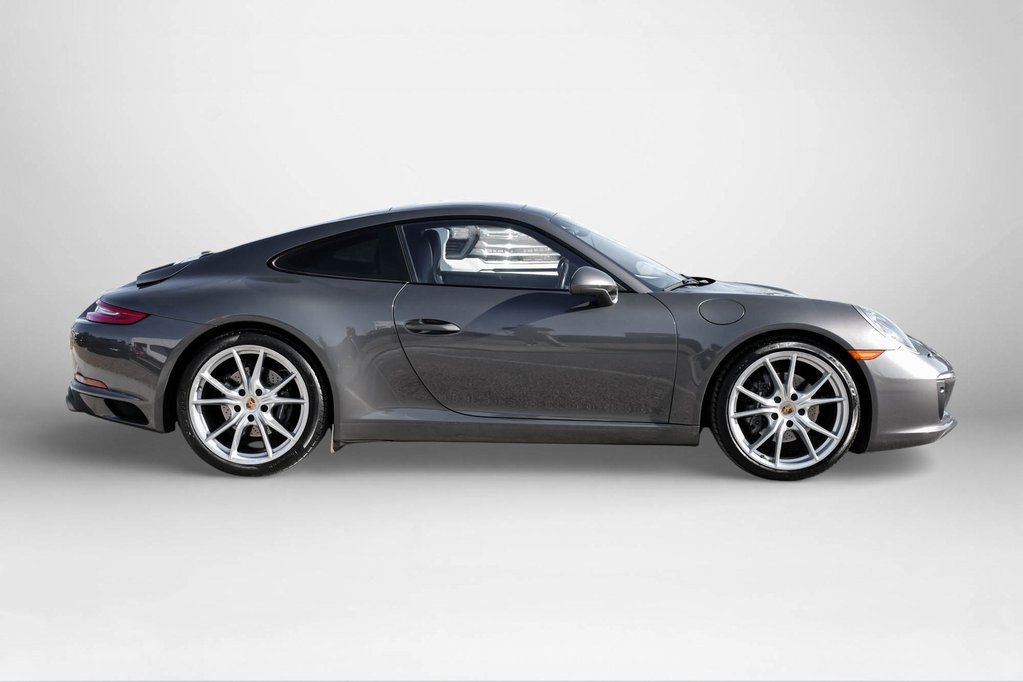 Used 2017 Porsche 911 Carrera image 5