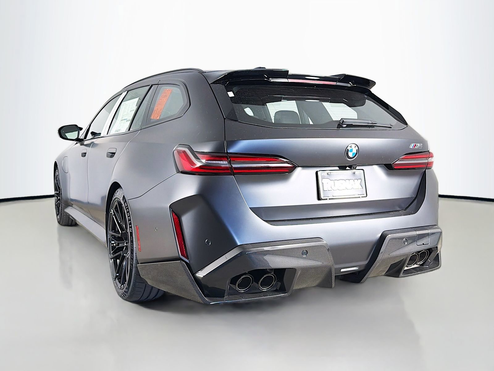 New 2027 BMW M5 Touring AWD/4WD image 5
