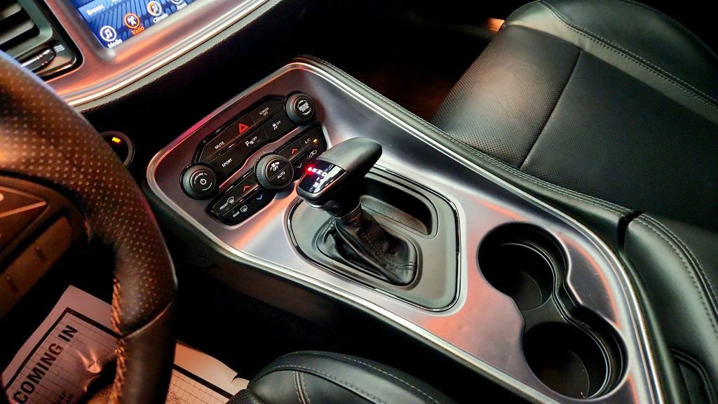 Used 2017 Dodge Challenger SXT Plus image 16