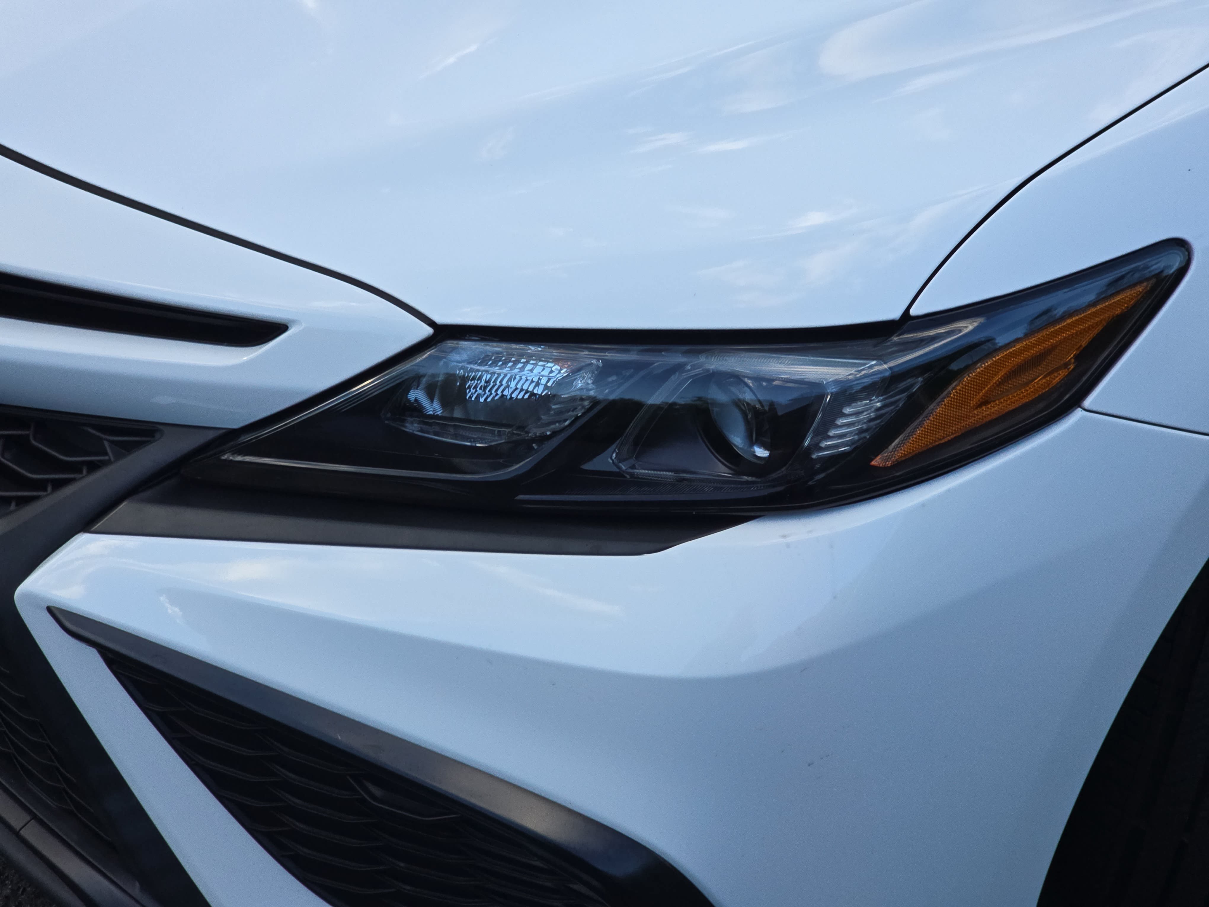 Used 2024 Toyota Camry SE FWD image 31