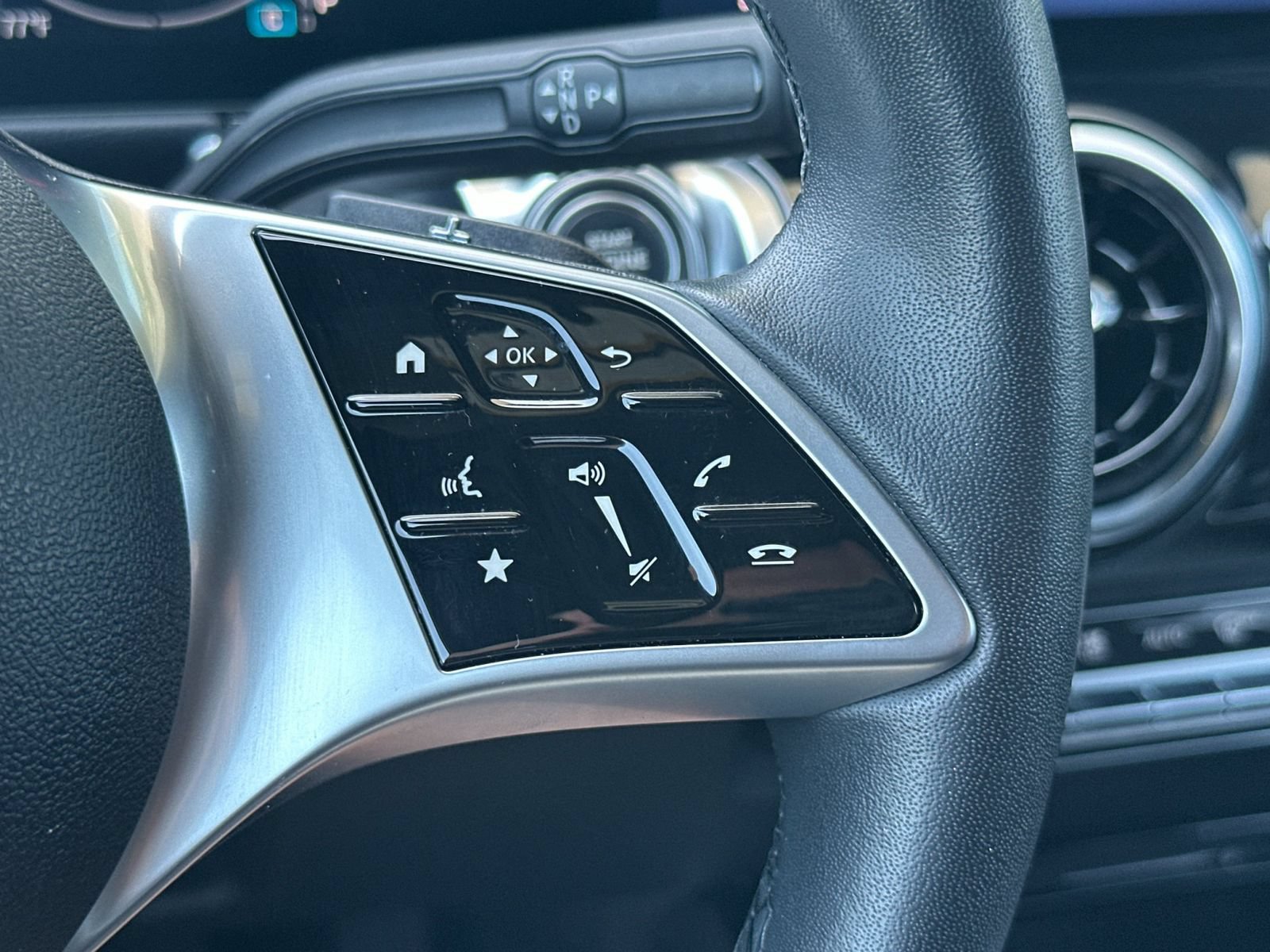 Certified 2026 Mercedes-Benz GLB 250 image 27