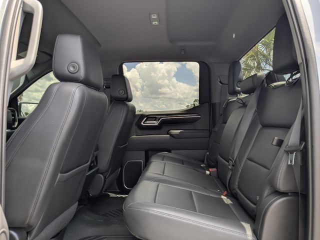 Used 2023 Chevrolet Silverado 1500 LTZ AWD/4WD image 16
