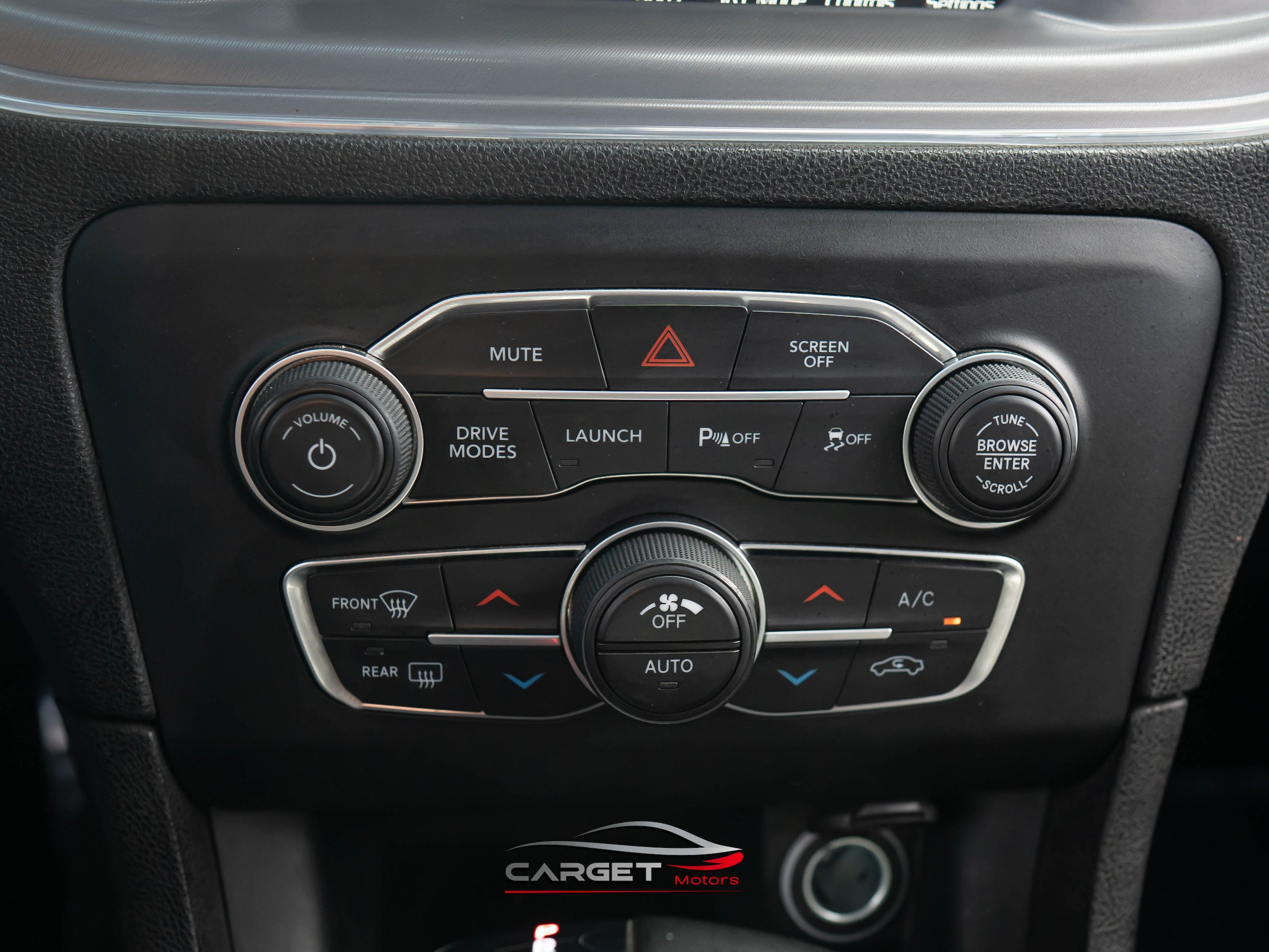 Used 2023 Dodge Charger Scat Pack w/ Navigation & Travel Group RWD image 32
