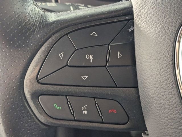 Used 2022 Dodge Challenger SXT w/ Blacktop Package image 15