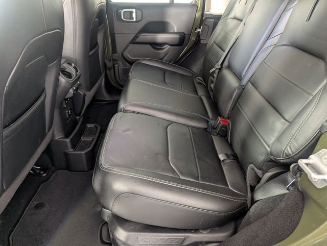 Used 2021 Jeep Wrangler Unlimited Sahara image 26