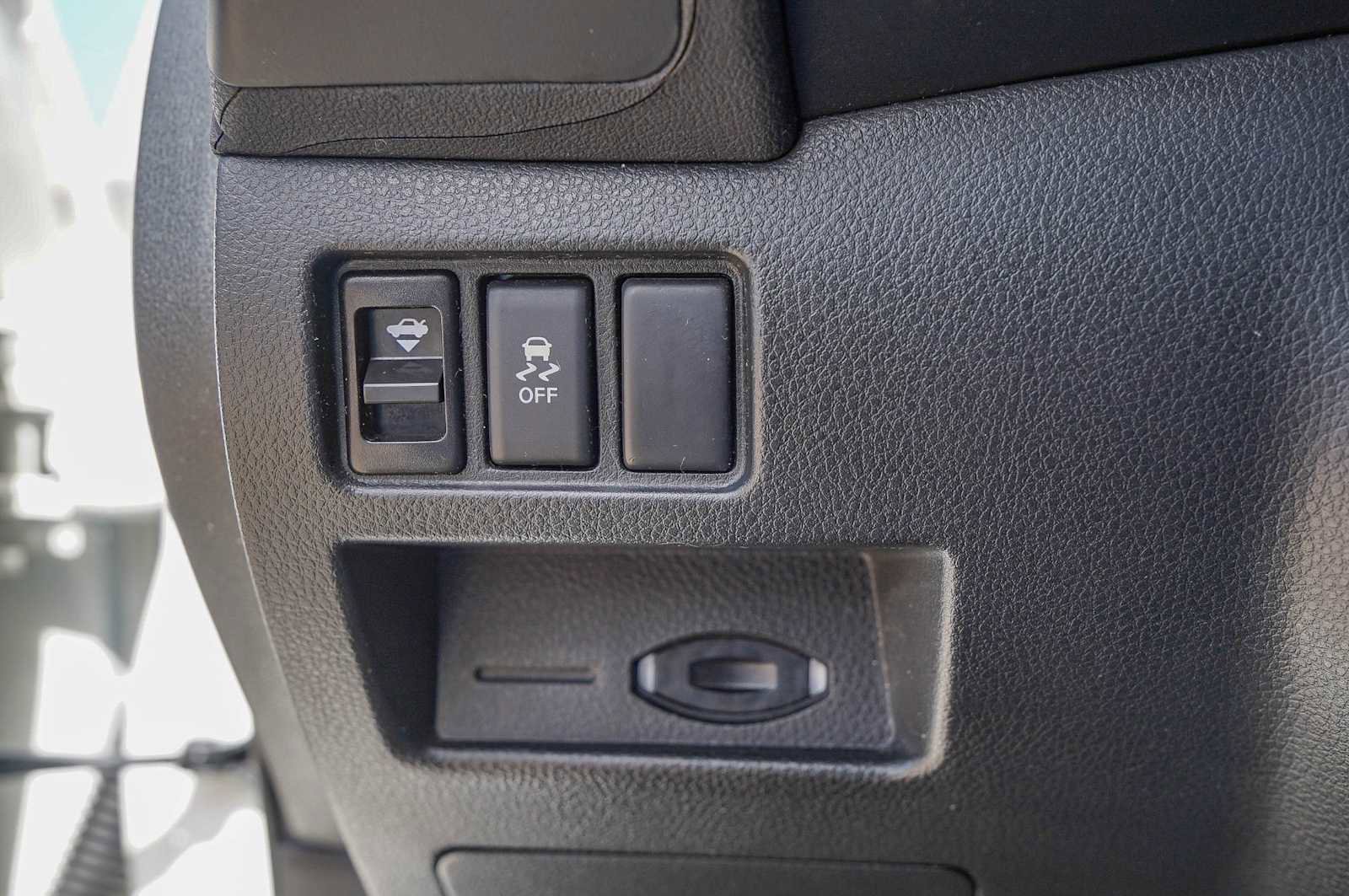 Used 2012 Nissan Altima 2.5 S image 18