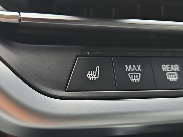 Used 2024 BMW X4 xDrive30i w/ Parking Assistance Package AWD/4WD image 26