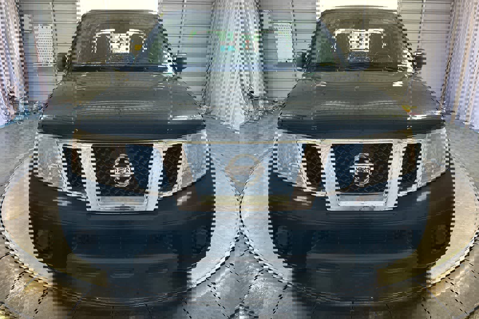 Used 2019 Nissan Frontier SV image 11