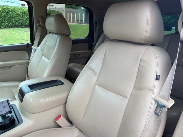 Used 2013 GMC Yukon SLT w/ SLT-2 Equipment Package RWD image 10
