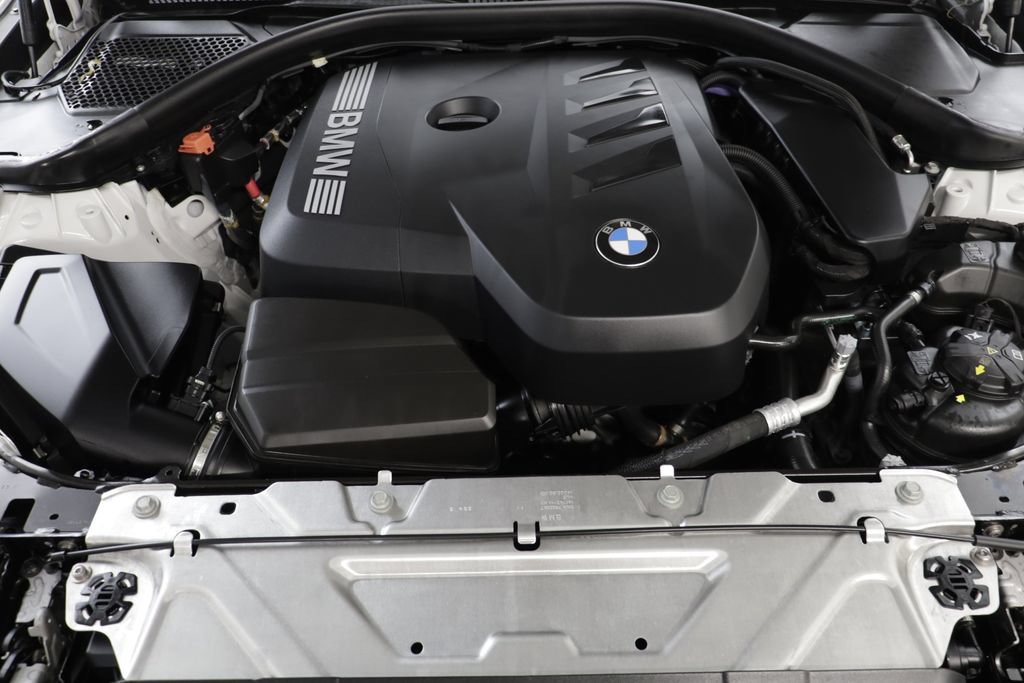 Used 2026 BMW 330i xDrive Sedan AWD/4WD image 22