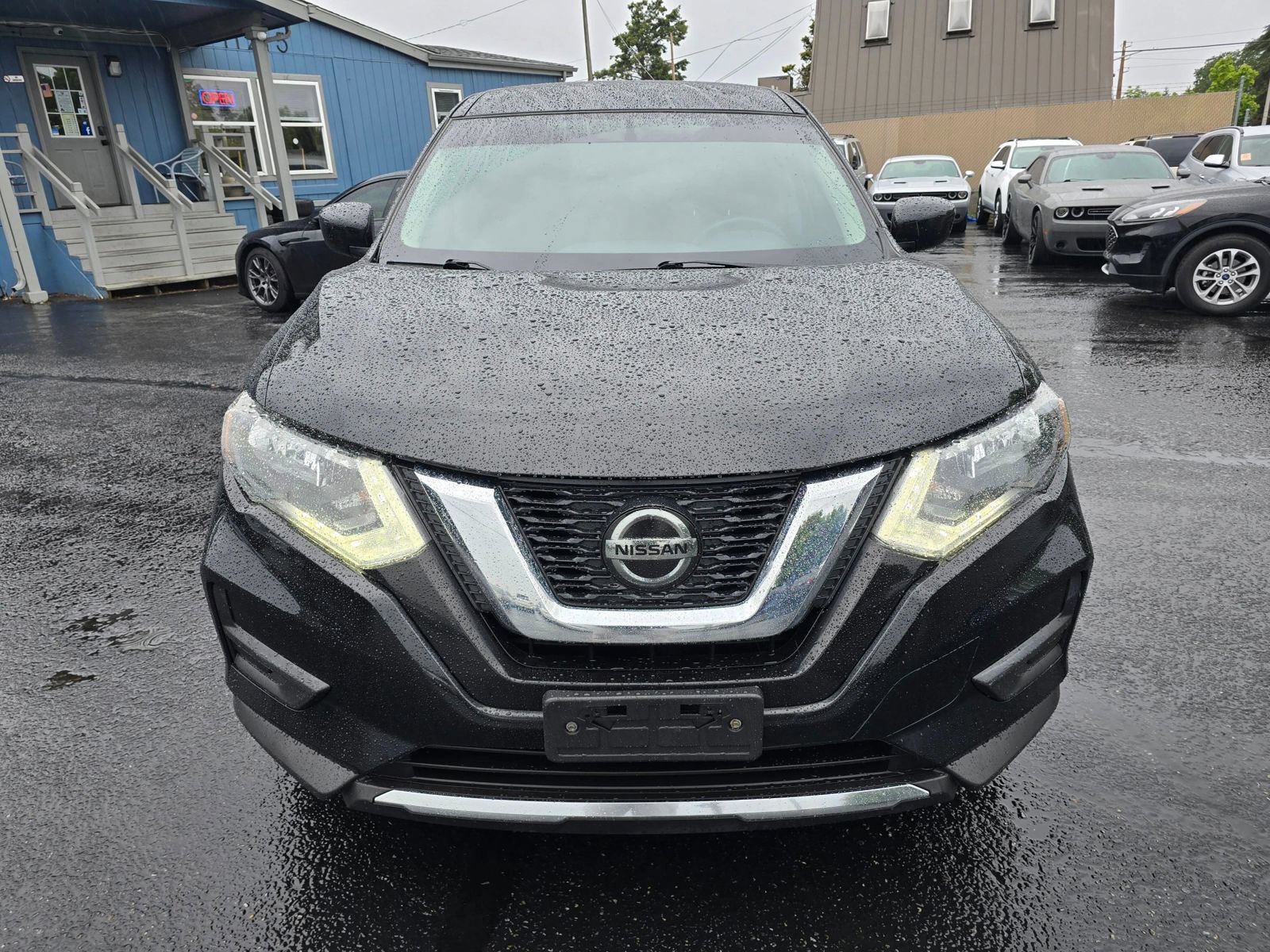 Used 2018 Nissan Rogue S AWD/4WD image 8