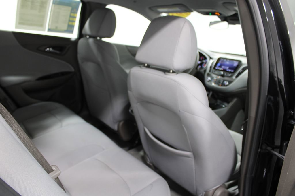 Used 2024 Chevrolet Malibu LT image 28
