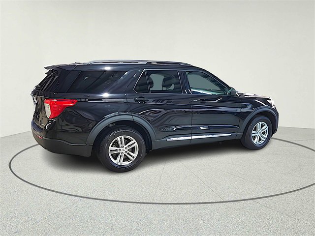 Used 2021 Ford Explorer XLT image 8
