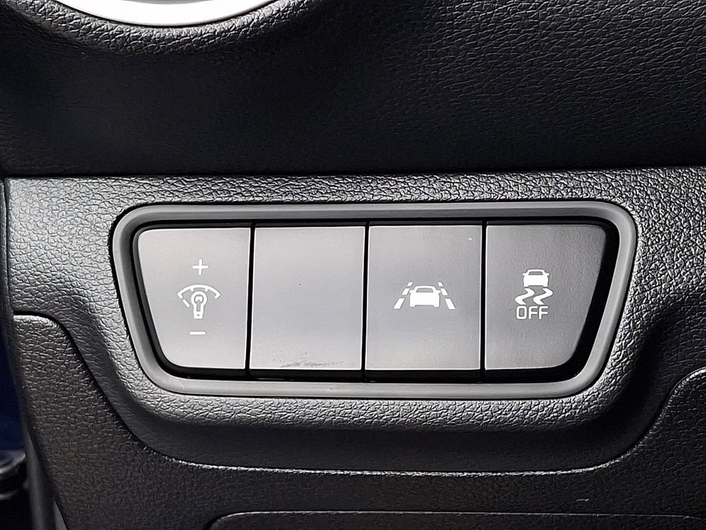 Used 2019 Kia Forte LXS FWD image 23