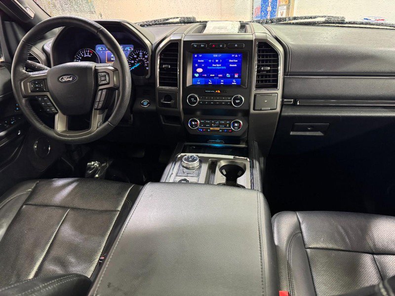 Used 2020 Ford Expedition Max XLT w/ Equipment Group 202A image 12