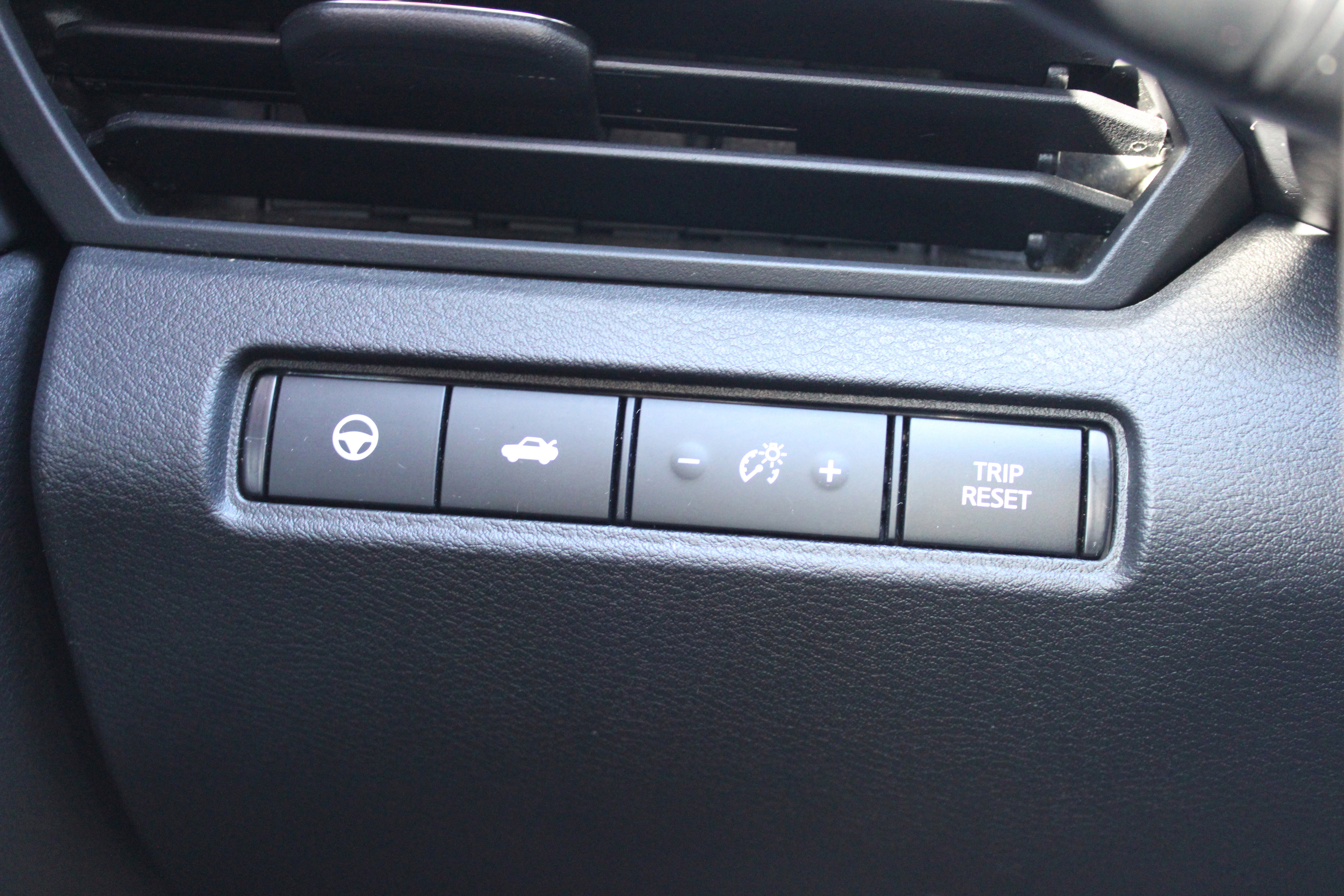 Used 2022 Nissan Altima 2.5 SV w/ SV Premium Package image 25