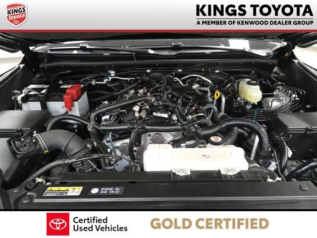 Certified 2025 Toyota 4Runner Limited AWD/4WD image 25
