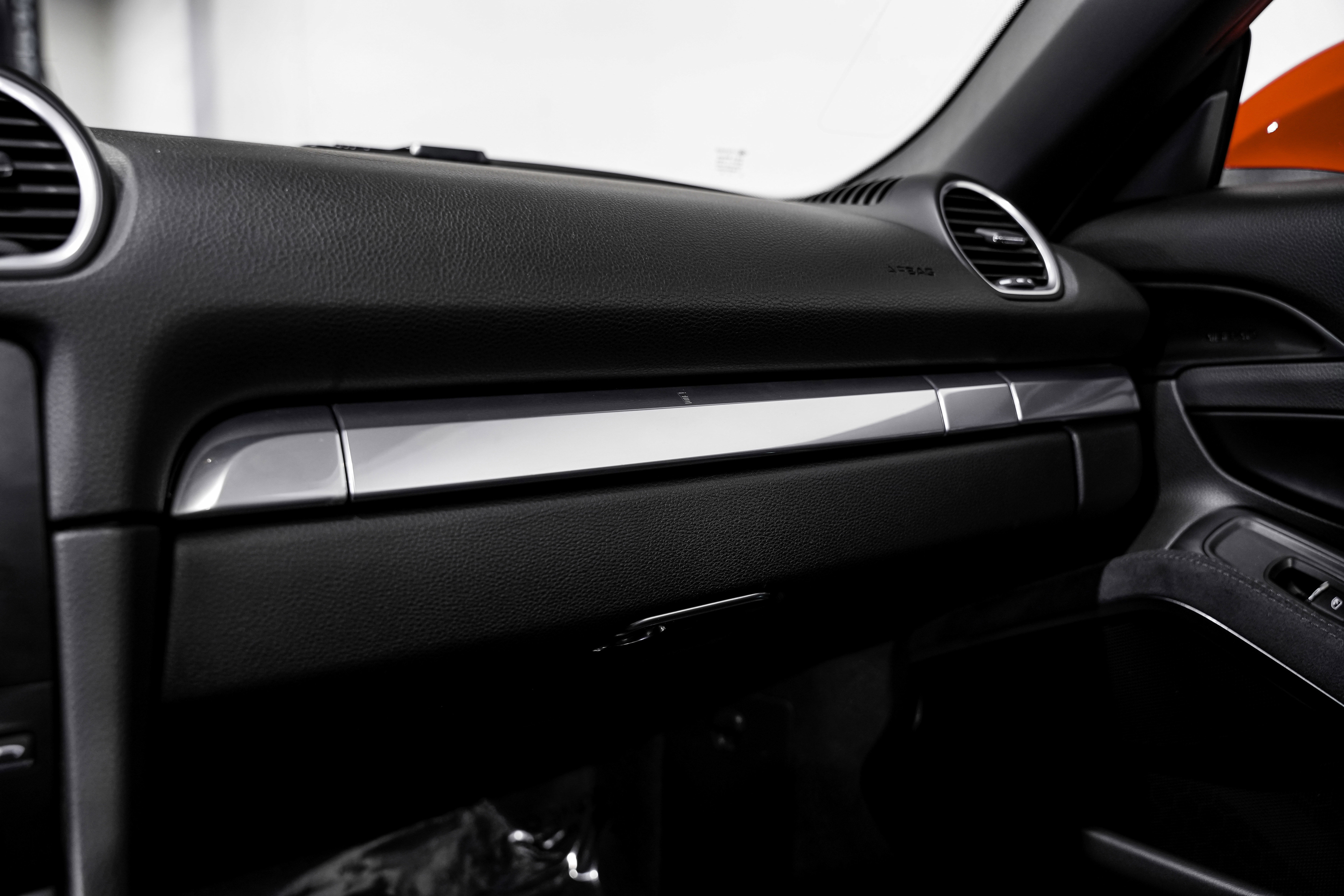 Used 2019 Porsche 718 Boxster GTS image 15