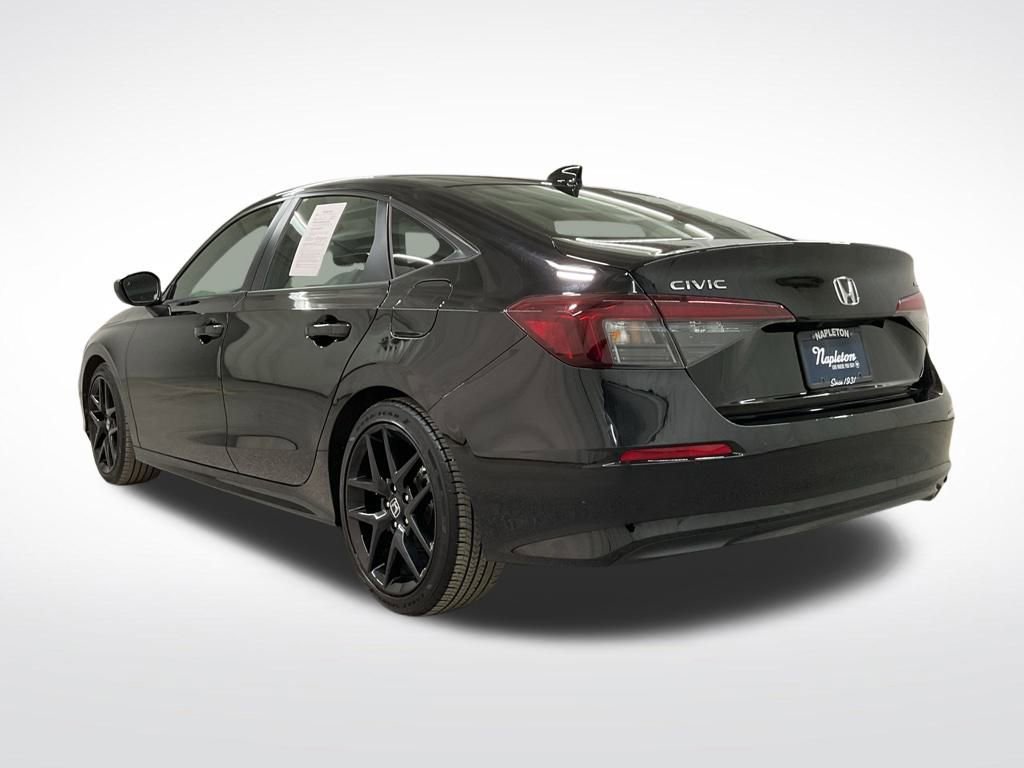 Used 2025 Honda Civic Sport image 2