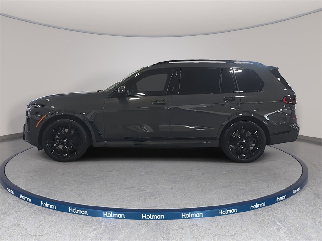 Used 2026 BMW X7 xDrive40i w/ M Sport Package image 9