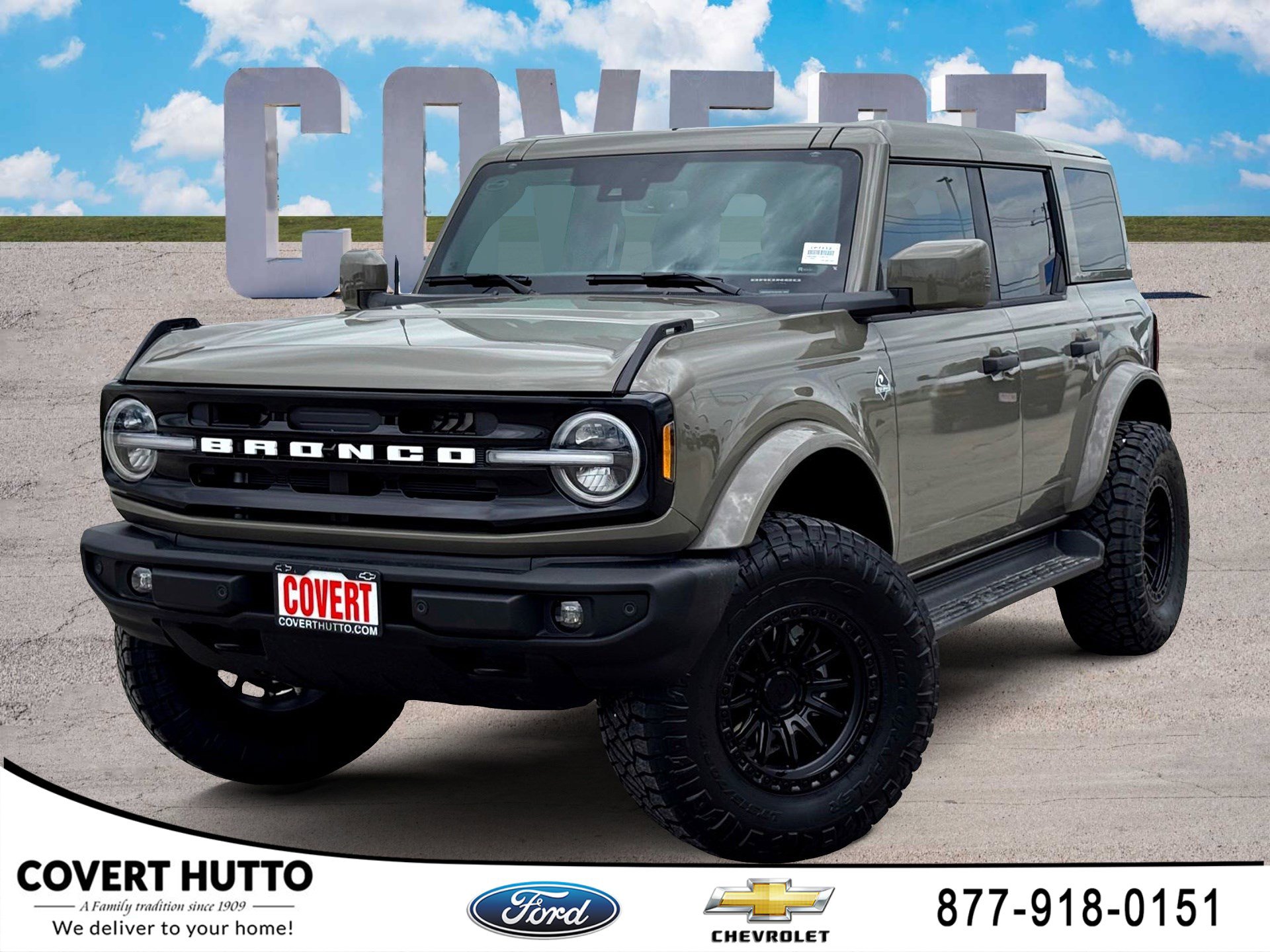 Used 2026 Ford Bronco Outer Banks image 1