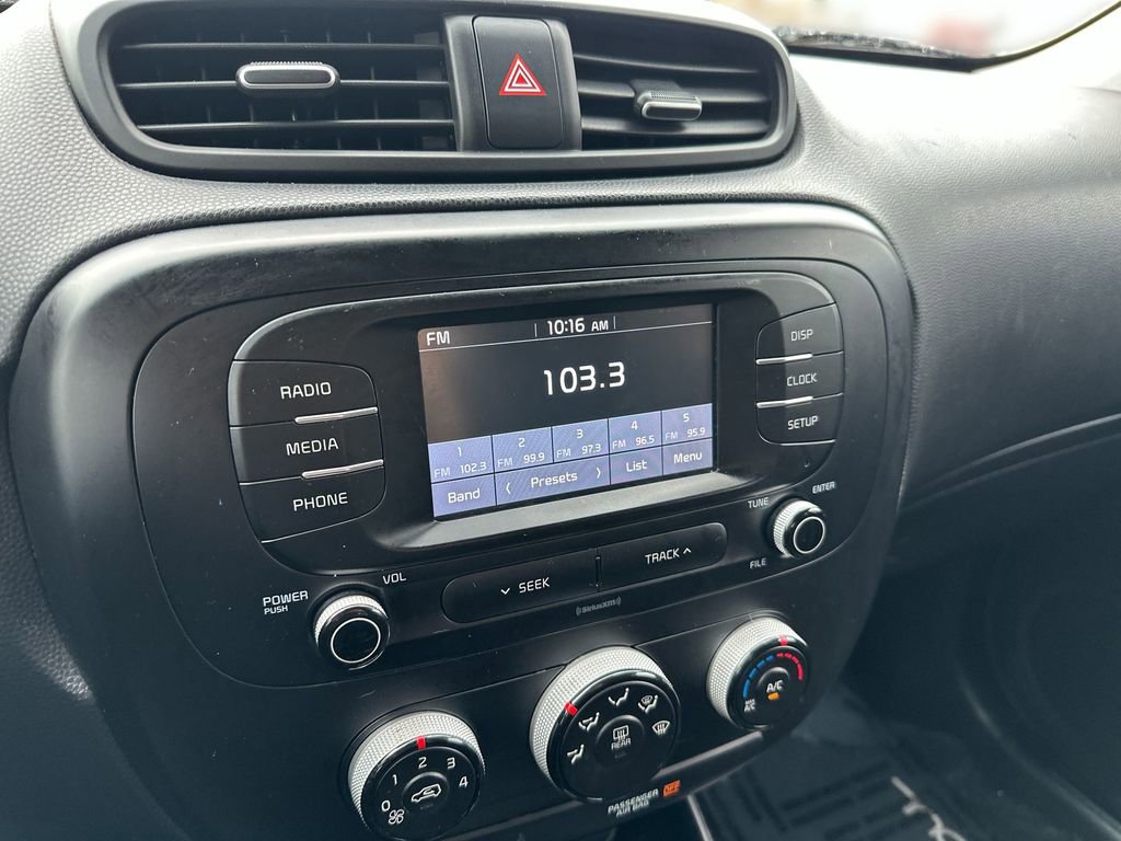 Used 2017 Kia Soul w/ Convenience Package image 12
